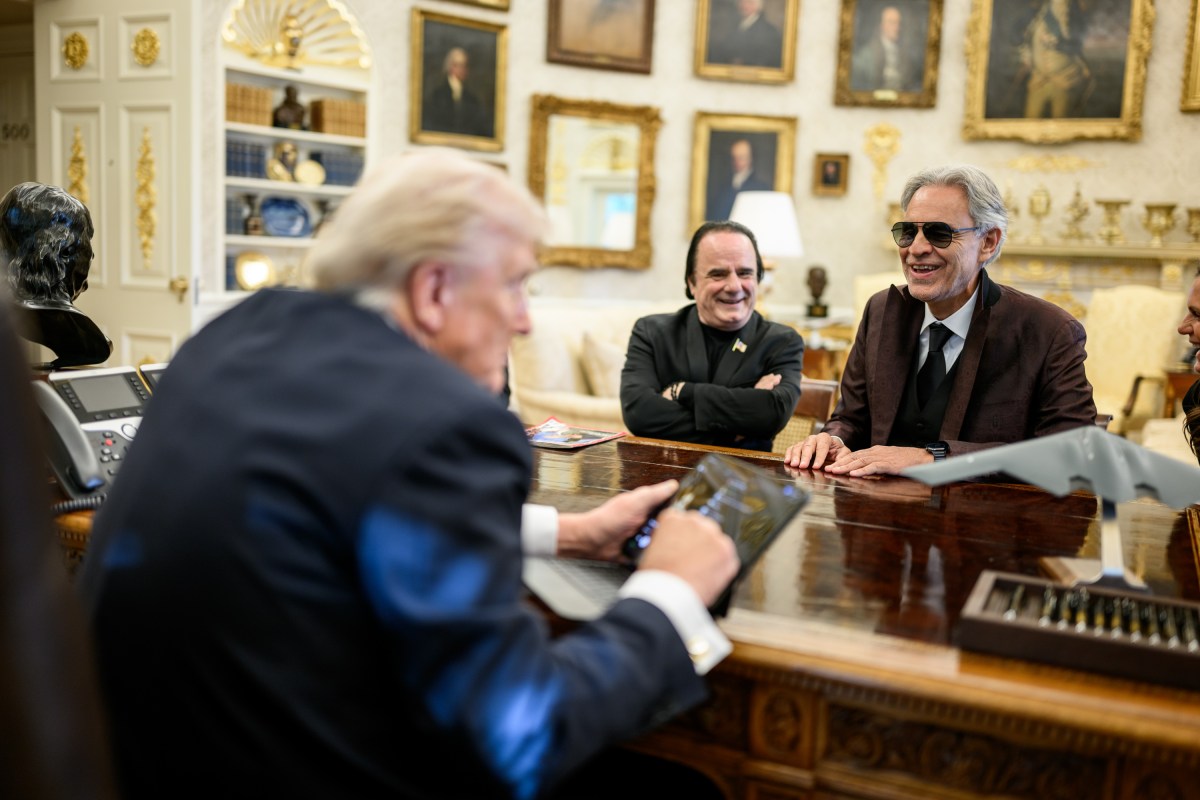 President Donald Trump meets with Andrea Bocelli in the Oval Office, Friday, October 17, 2025. (Official White House Photo by Daniel Torok)