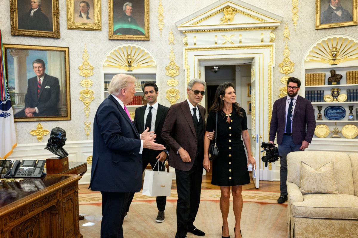 President Donald Trump meets with Andrea Bocelli in the Oval Office, Friday, October 17, 2025. (Official White House Photo by Daniel Torok)