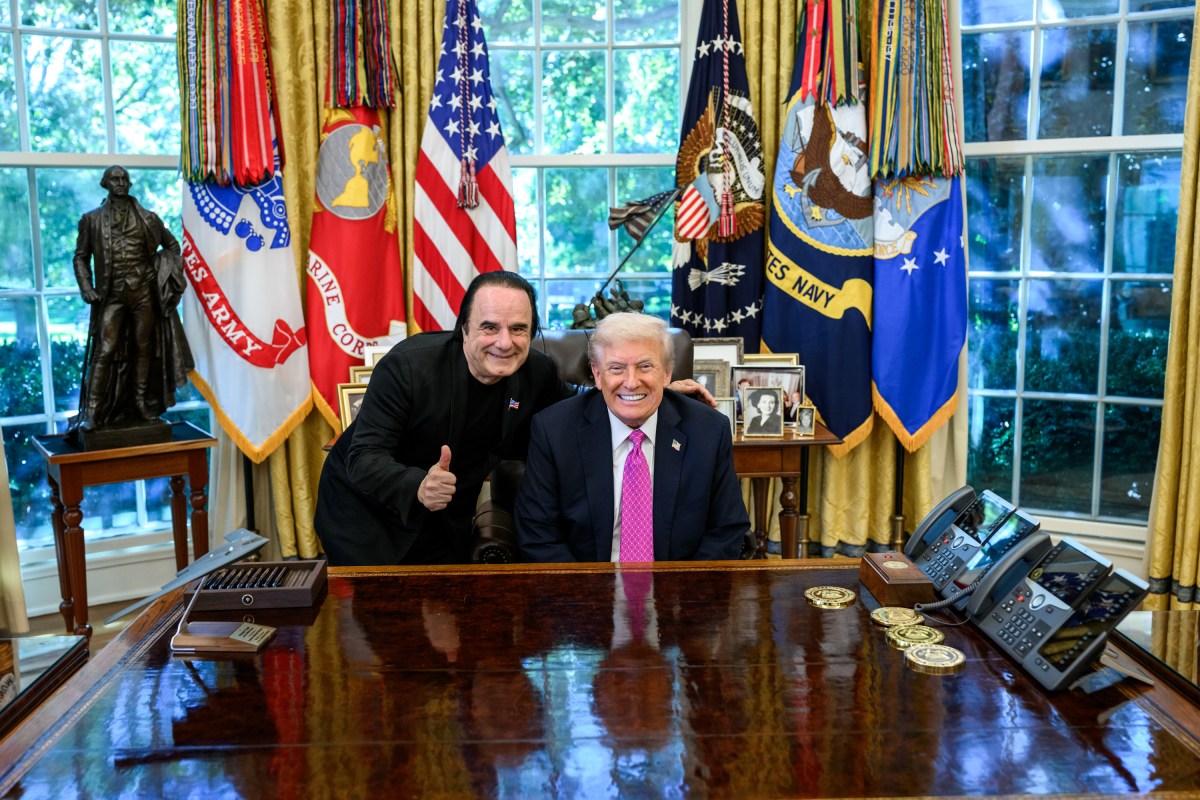 President Donald Trump meets with Andrea Bocelli in the Oval Office, Friday, October 17, 2025. (Official White House Photo by Molly Riley)