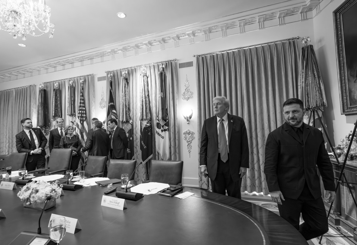 Ukrainian President Volodymyr Zelenskyy departs after meeting with President Donald Trump in a bilateral meeting in the Cabinet Room of the White House, Friday, October 17, 2025, before a bilateral meeting with President Donald Trump. (Official White House Photo by Molly Riley)