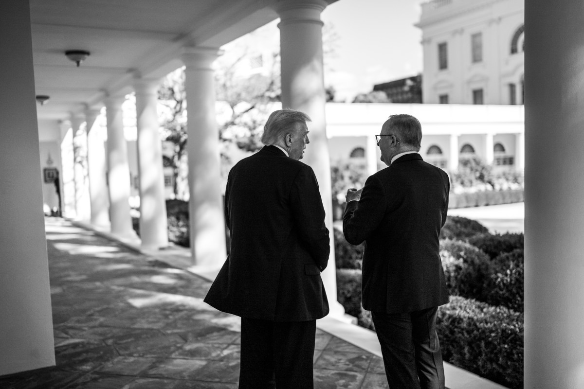 President Donald Trump speaks with Australian Prime Minister Anthony Albanese on the West Colonnade, Monday, October 20, 2025, before a bilateral meeting. (Official White House Photo by Daniel Torok)
