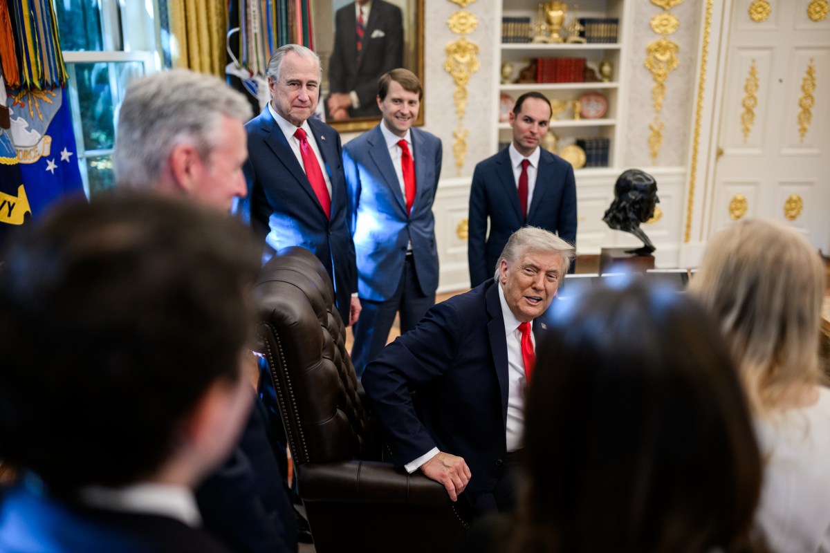 President Donald Trump is presented with the Richard Nixon Architect of Peace Award, Tuesday, October 21, 2025, during a ceremony in the Oval Office. In attendance are Richard Nixon’s daughter, Tricia Nixon Cox, her husband Edward Cox,  ex-national security adviser Robert O’Brien, and acting archivist of the U.S. Jim Byron. (Official White House Photo by Daniel Torok)