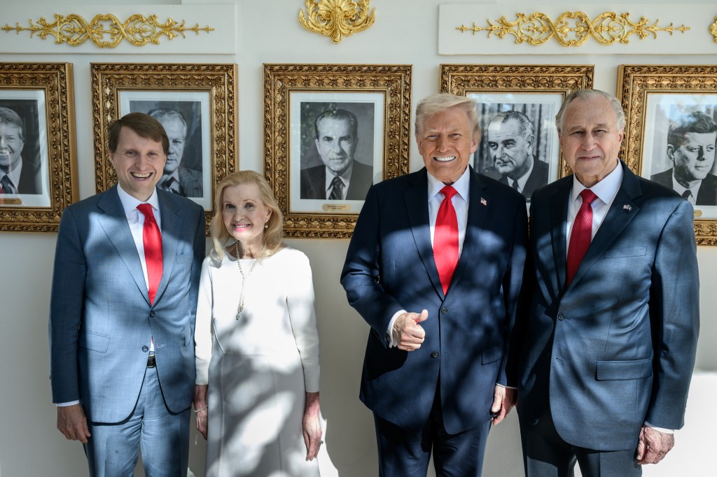 President Donald Trump walks on the West Colonnade with Tricia Nixon Cox and her husband Edward Cox, after being presented with the Richard Nixon Architect of Peace Award, Tuesday, October 21, 2025, during a ceremony in the Oval Office. (Official White House Photo by Daniel Torok)