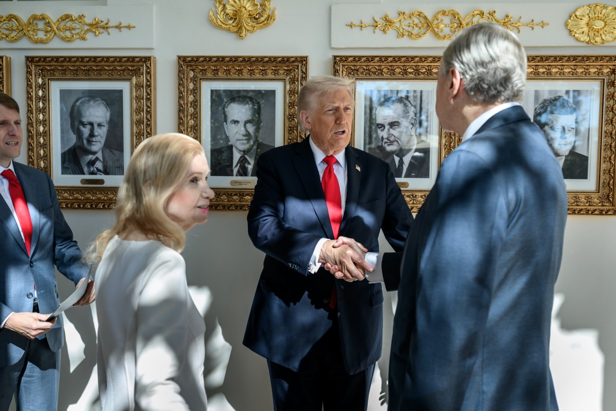 President Donald Trump walks on the West Colonnade with Tricia Nixon Cox and her husband Edward Cox, after being presented with the Richard Nixon Architect of Peace Award, Tuesday, October 21, 2025, during a ceremony in the Oval Office. (Official White House Photo by Daniel Torok)