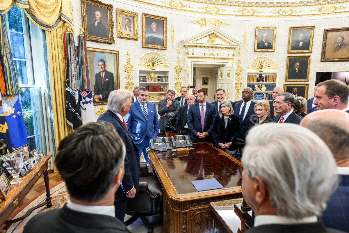 President Donald Trump meets with Senate Republicans in the Oval Office after lunch in the Rose Garden, Tuesday, October 21, 2025, in the White House Rose Garden. (Official White House Photo by Molly Riley)