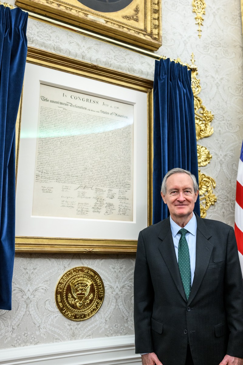 President Donald Trump meets with Senate Republicans in the Oval Office after lunch in the Rose Garden, Tuesday, October 21, 2025, in the White House Rose Garden. (Official White House Photo by Molly Riley)