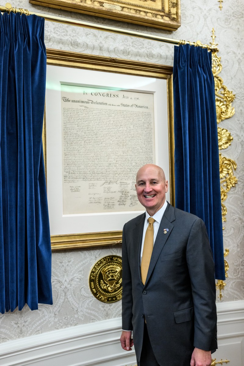 President Donald Trump meets with Senate Republicans in the Oval Office after lunch in the Rose Garden, Tuesday, October 21, 2025, in the White House Rose Garden. (Official White House Photo by Molly Riley)