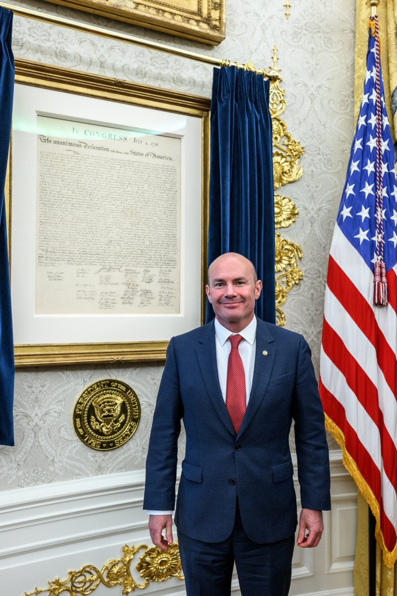 President Donald Trump meets with Senate Republicans in the Oval Office after lunch in the Rose Garden, Tuesday, October 21, 2025, in the White House Rose Garden. (Official White House Photo by Molly Riley)