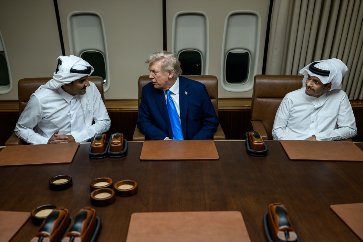 President Donald Trump meets with Qatar’s Emir Sheikh Tamim bin Hamad Al-Thani and Prime Minister and Foreign Minister Sheikh Mohammed bin Abdulrahman bin Jassim Al-Thani aboard Air Force One during a refueling stop in Doha, Qatar, enroute to the ASEAN summit in Malaysia, October 25, 2025. (Official White House Photo by Daniel Torok)