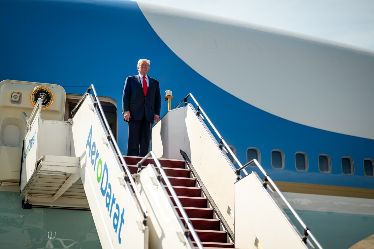 President Donald Trump is greeted by Malaysian Prime Minister Anwar Ibrahim after his arrival at Kuala Lumpur International Airport in Kuala Lumpur, Malaysia, Sunday, October 25, 2025. (Official White House Photo by Daniel Torok)