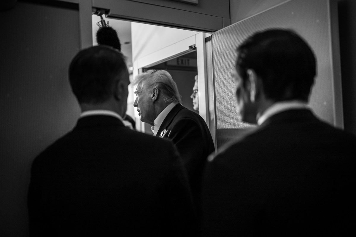 President Donald Trump speaks to members of the media en route to Tokyo, Japan, Monday, October 27, 2025. (Official White House Photo by Daniel Torok)