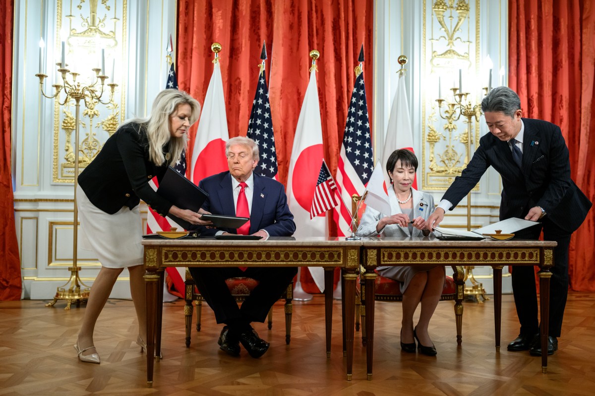 President Donald Trump participates in a signing ceremony with Japanese Prime Minister Sanae Takaichi, Tuesday, October 28, 2025, at Akasaka Palace in Tokyo, Japan. (Official White House Photo by Daniel Torok)