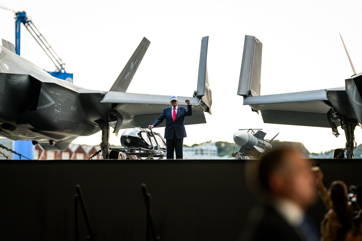 President Donald Trump arrives to deliver remarks to Yokosuka Naval troops aboard the USS George Washington at Yokosuka Naval Base, Japan on Tuesday, October 28, 2025.  (Official White House Photo by Daniel Torok)