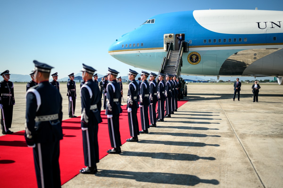 President Donald Trump disembarks Air Force One at Gimhae International Airport in Busan, South Korea on Wednesday, October 29, 2025. (Official White House Photo by Daniel Torok)