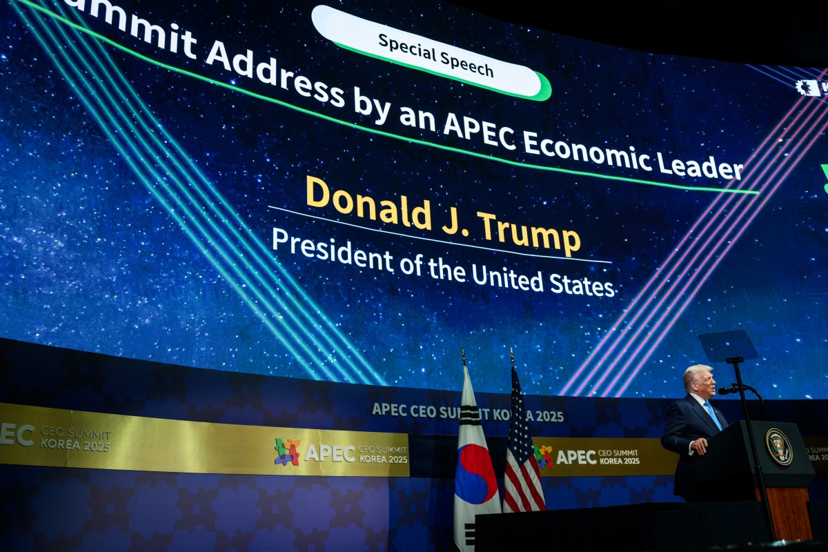 President Donald Trump delivers remarks at the APEC CEO’s luncheon at the Gyeongju Arts Center in Gyeongju, South Korea on Wednesday, October 29, 2025. (Official White House Photo by Daniel Torok)