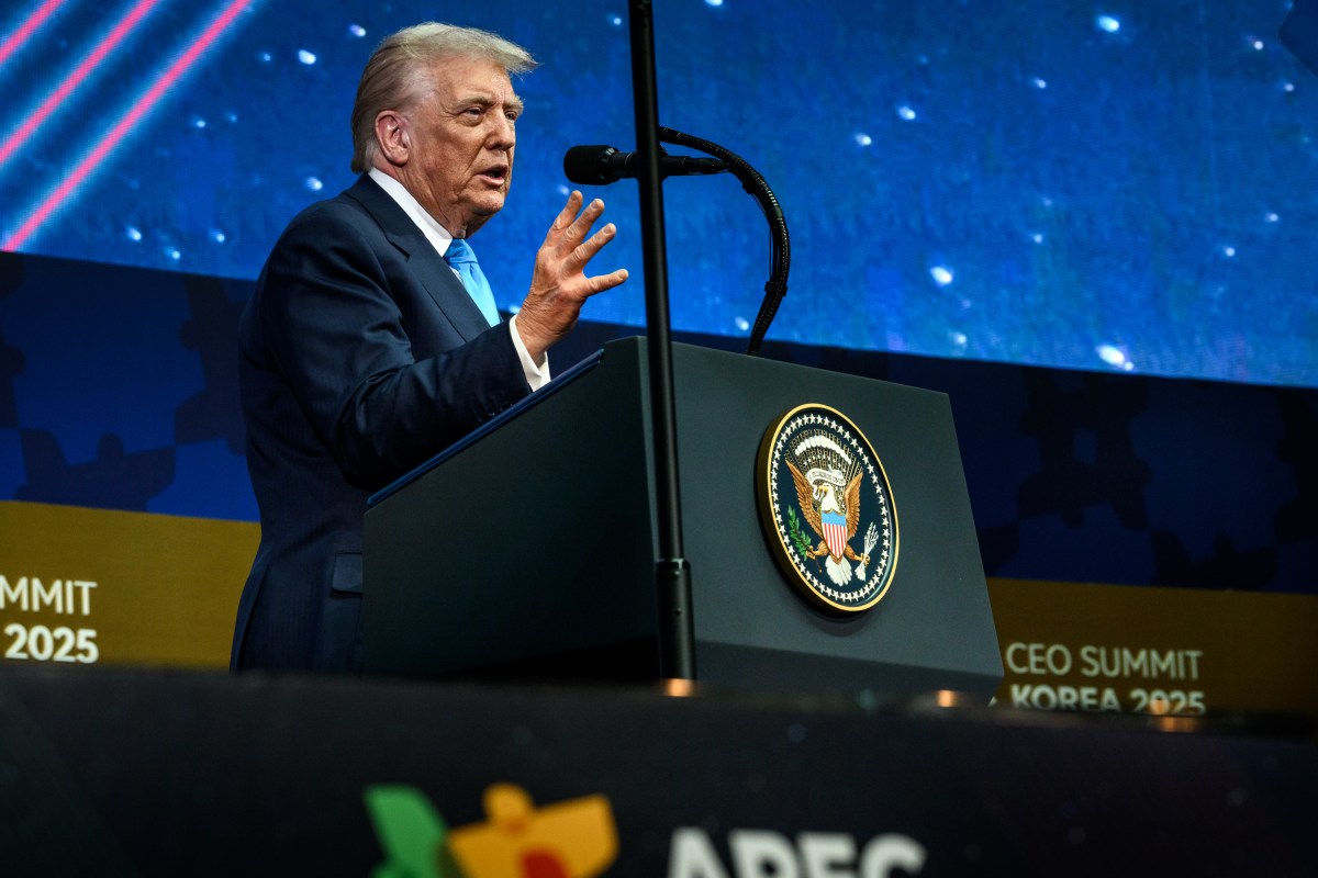 President Donald Trump delivers remarks at the APEC CEO’s luncheon at the Gyeongju Arts Center in Gyeongju, South Korea on Wednesday, October 29, 2025. (Official White House Photo by Daniel Torok)