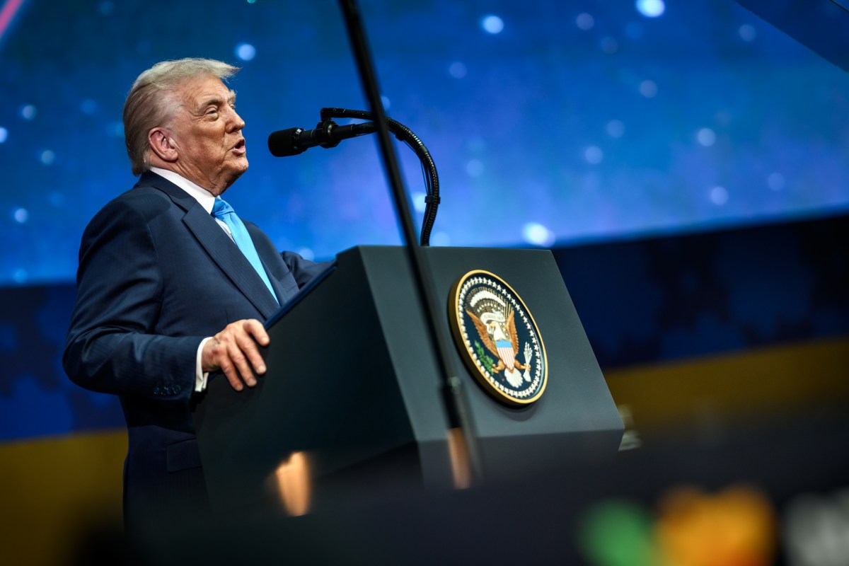 President Donald Trump delivers remarks at the APEC CEO’s luncheon at the Gyeongju Arts Center in Gyeongju, South Korea on Wednesday, October 29, 2025. (Official White House Photo by Daniel Torok)