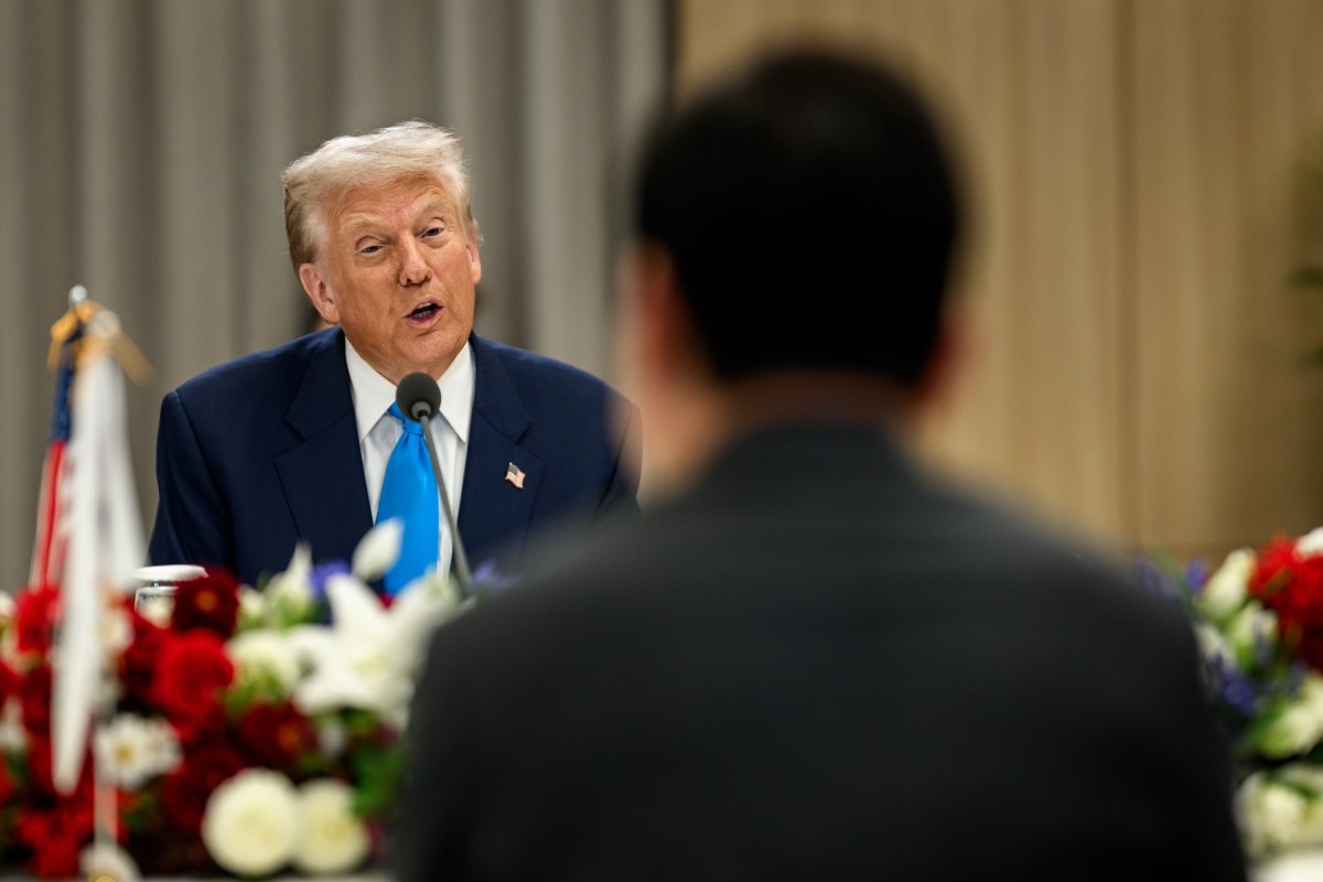 President Donald Trump participates in a working bilateral lunch meeting with ROK President Lee Jae Myung, Wednesday, October 29, 2025, at the Gyeongju National Museum in Gyeongju, South Korea. (Official White House Photo by Daniel Torok)