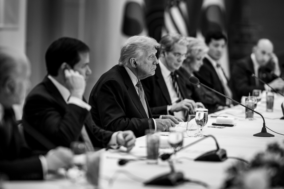 President Donald Trump participates in a working bilateral lunch meeting with ROK President Lee Jae Myung, Wednesday, October 29, 2025, at the Gyeongju National Museum in Gyeongju, South Korea. (Official White House Photo by Daniel Torok)