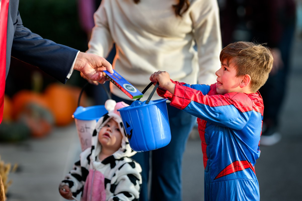 President Donald Trump and First Lady Melania Trump participate in a Halloween event on the South Lawn of the White House, Thursday, October 30, 2025. (Official White House Photo by Daniel Torok)