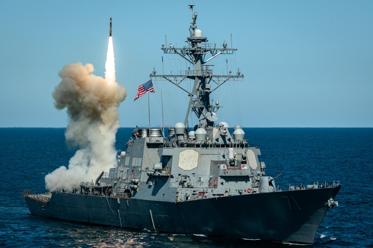 President Donald Trump and First Lady Melania Trump observe naval sea power demonstrations in honor of the 250th anniversary of the U.S. Navy, Sunday, October 5, 2025, aboard the USS George H.W. Bush in the Atlantic Ocean off the coast of Norfolk, Virginia. (Official White House Photo by Daniel Torok)