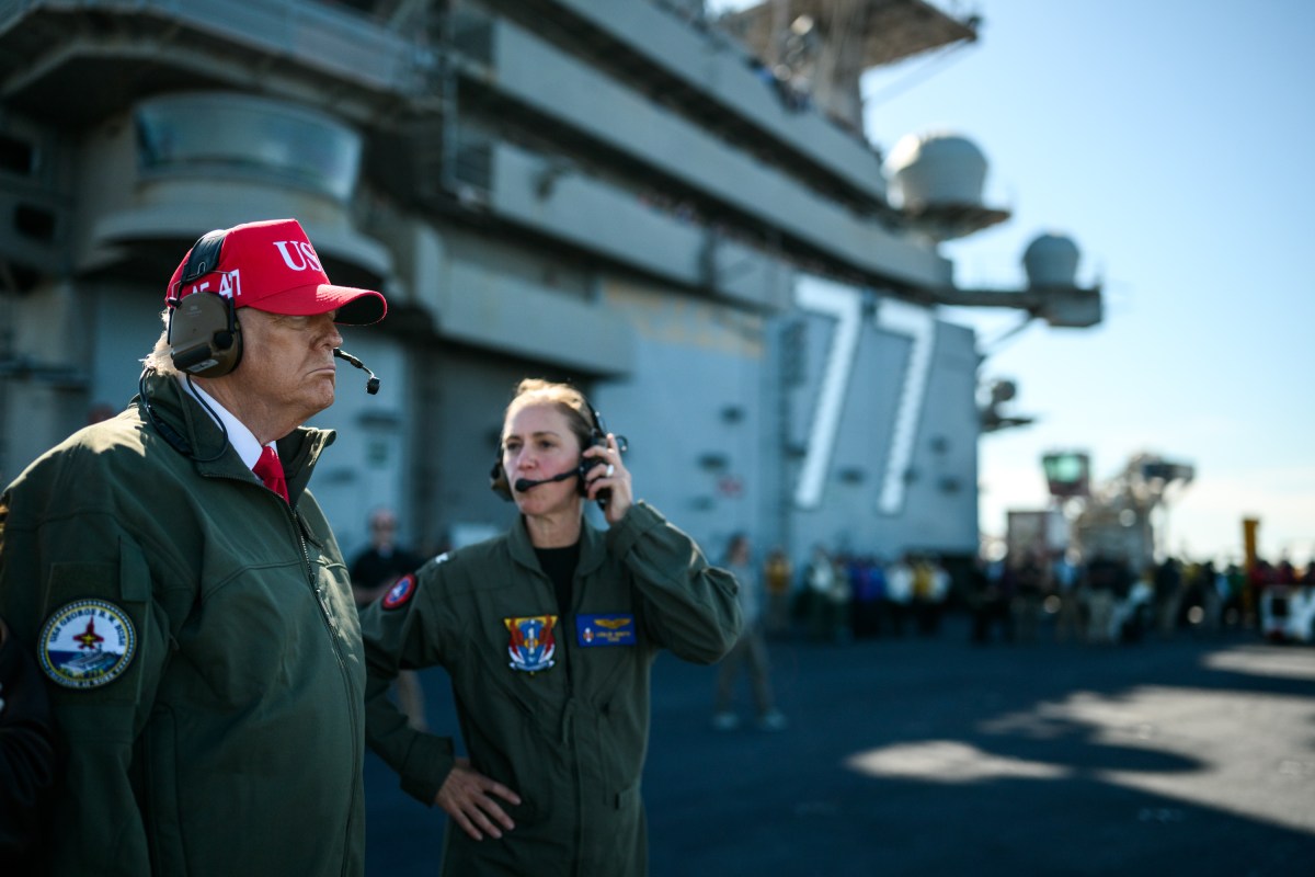 President Donald Trump and First Lady Melania Trump observe naval sea power demonstrations in honor of the 250th anniversary of the U.S. Navy, Sunday, October 5, 2025, aboard the USS George H.W. Bush in the Atlantic Ocean off the coast of Norfolk, Virginia. (Official White House Photo by Daniel Torok)
