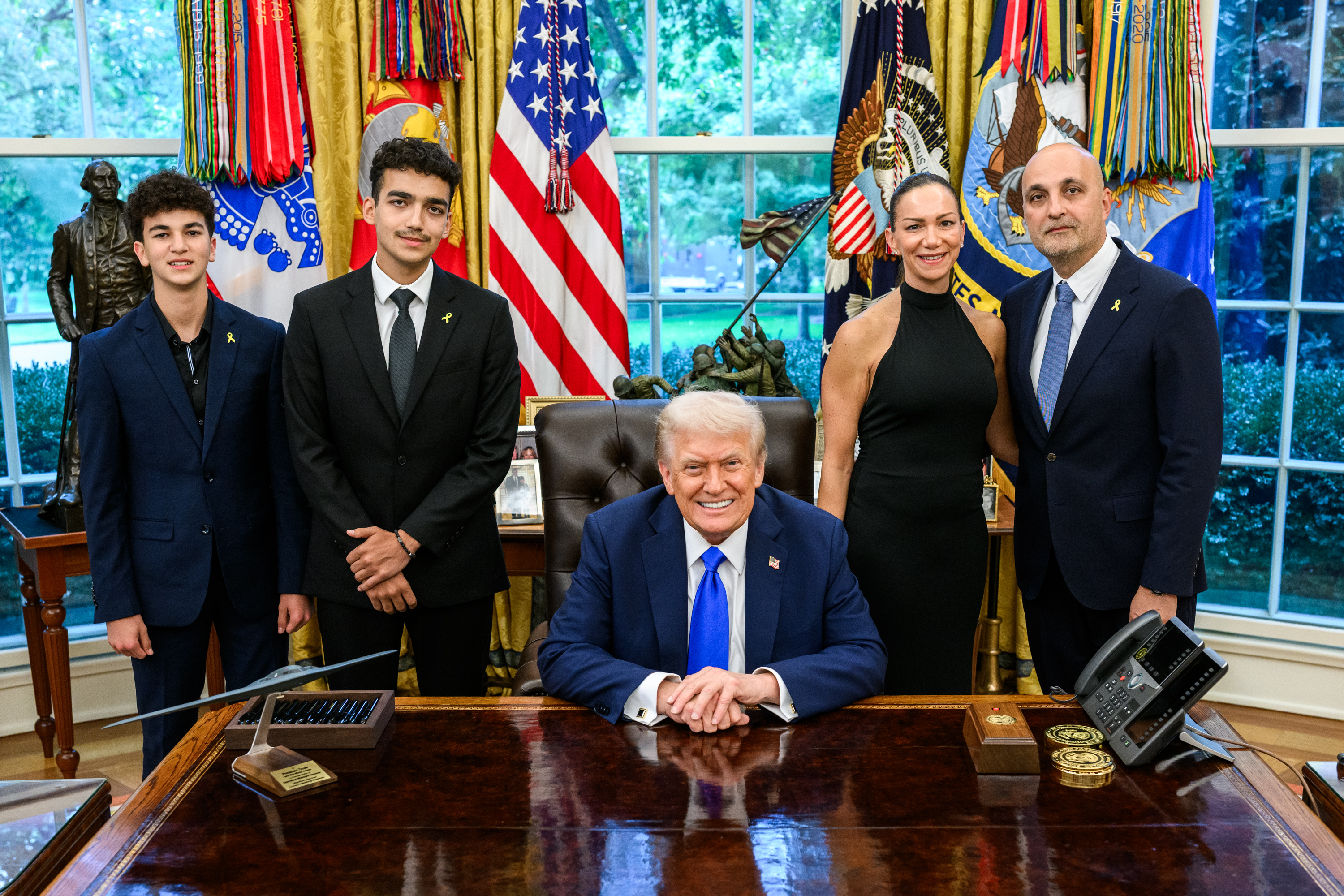 President Trump Meets with Edan Alexander in the Oval Office – The