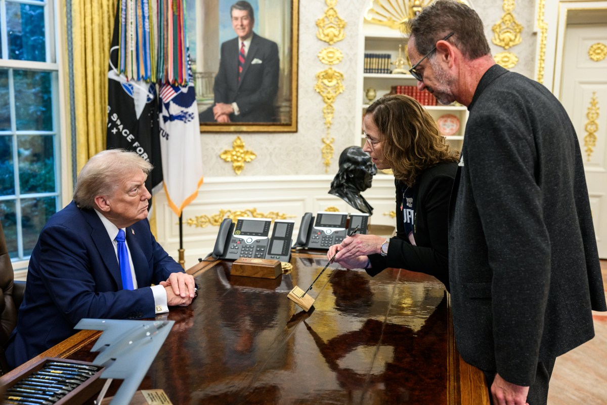 President Donald Trump meets with the family of Omer Maxim Neutra, an American-Israeli citizen who was killed in Gaza on October 7, 2023, on the second anniversary of the Hamas-led terror attacks on Israel, Tuesday, October 7, 2025, in the Oval Office. (Official White House Photo by Daniel Torok)