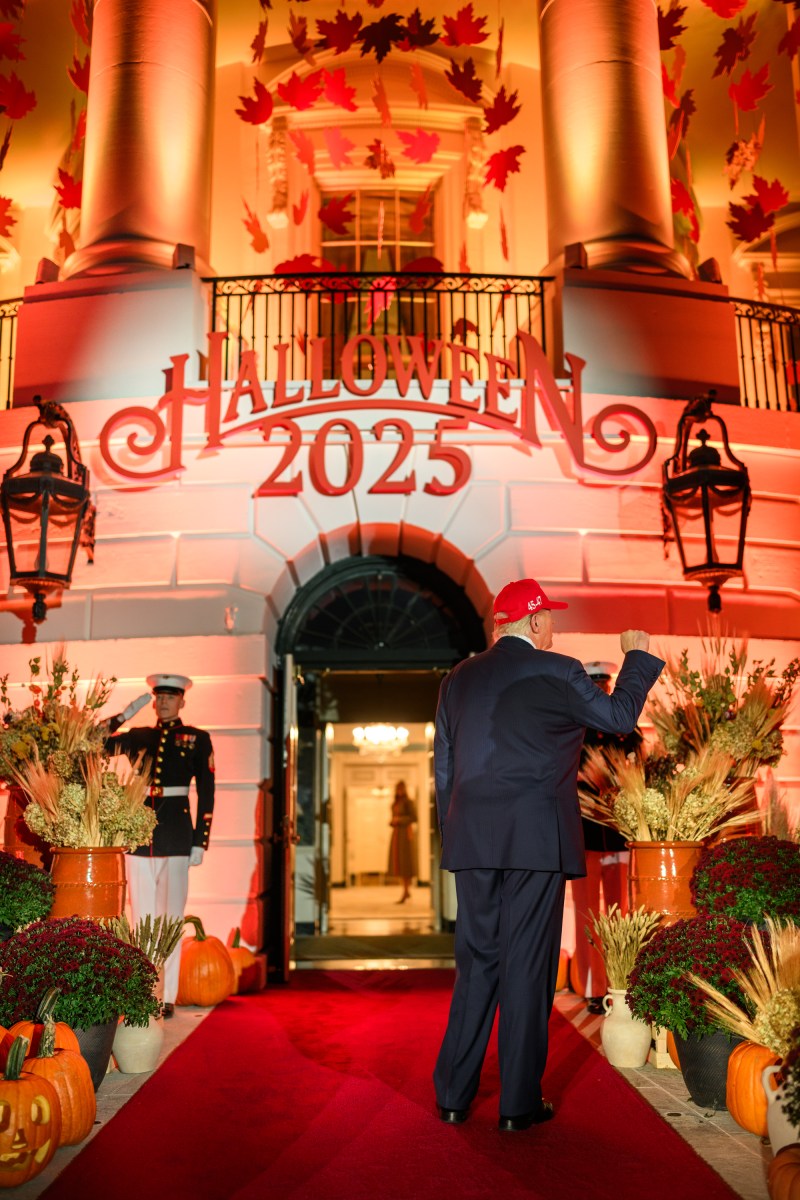 President Donald Trump and First Lady Melania Trump participate in a Halloween event on the South Lawn of the White House, Thursday, October 30, 2025. (Official White House Photo by Daniel Torok)