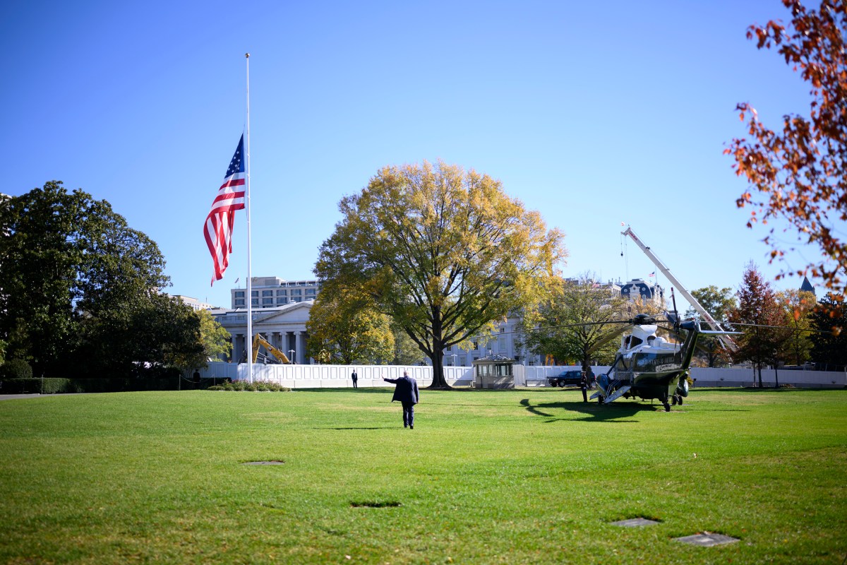 President Donald Trump departs the White House en route to Miami to deliver remarks at the America Business Forum, Wednesday, November 5, 2025. (Official White House Photo by Daniel Torok)