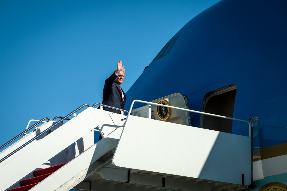 President Donald Trump boards Air Force One at Joint Base Andrews, Wednesday, November 5, 2025, en route to Miami, Florida. (Official White House Photo by Molly Riley)