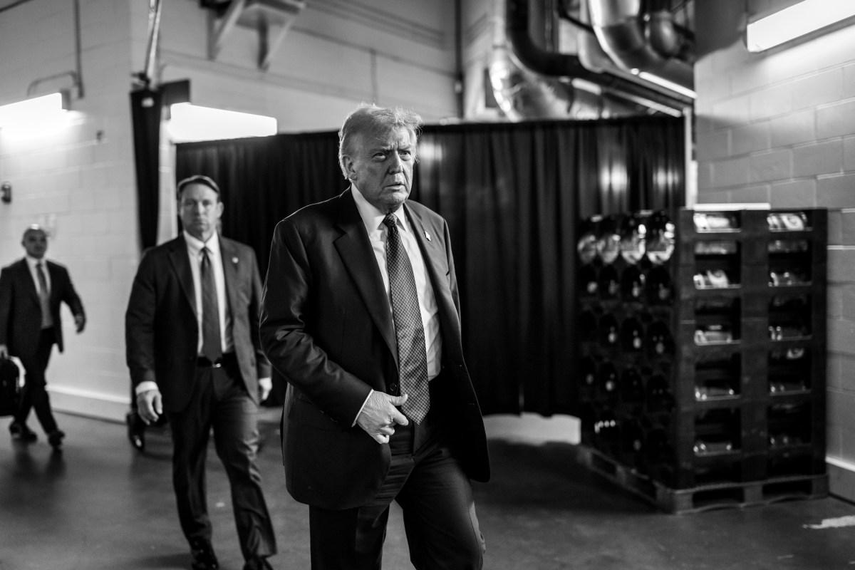 President Donald Trump arrives to the Kaseya Center in Miami, Florida, to deliver remarks at the America Business Forum Miami, Wednesday, November 5, 2025. (Official White House Photo by Molly Riley)