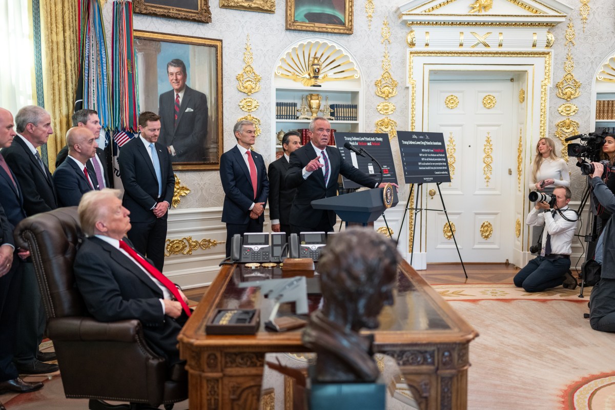 HHS Secretary Robert F. Kennedy, Jr. delivers remarks after President Donald Trump’s announcement on lowering drug prices in the Oval Office, Thursday, November 6, 2025. (Official White House Photo by Abe McNatt)