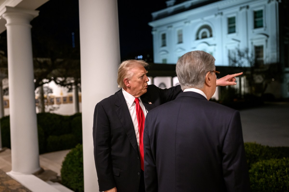 President Donald Trump meets with President of the Republic of Kazakhstan Kassym-Jomart Tokayev in the Oval Office before a dinner with other C5 Central Asian leaders, Thursday, November 6, 2025. (Official White House Photo by Daniel Torok)