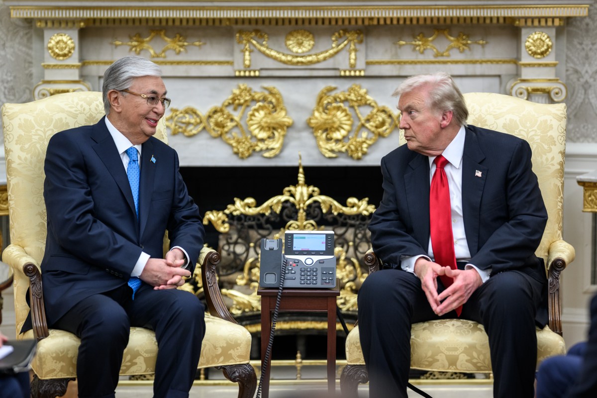President Donald Trump meets with President of the Republic of Kazakhstan Kassym-Jomart Tokayev in the Oval Office before a dinner with other C5 Central Asian leaders, Thursday, November 6, 2025. (Official White House Photo by Daniel Torok)
