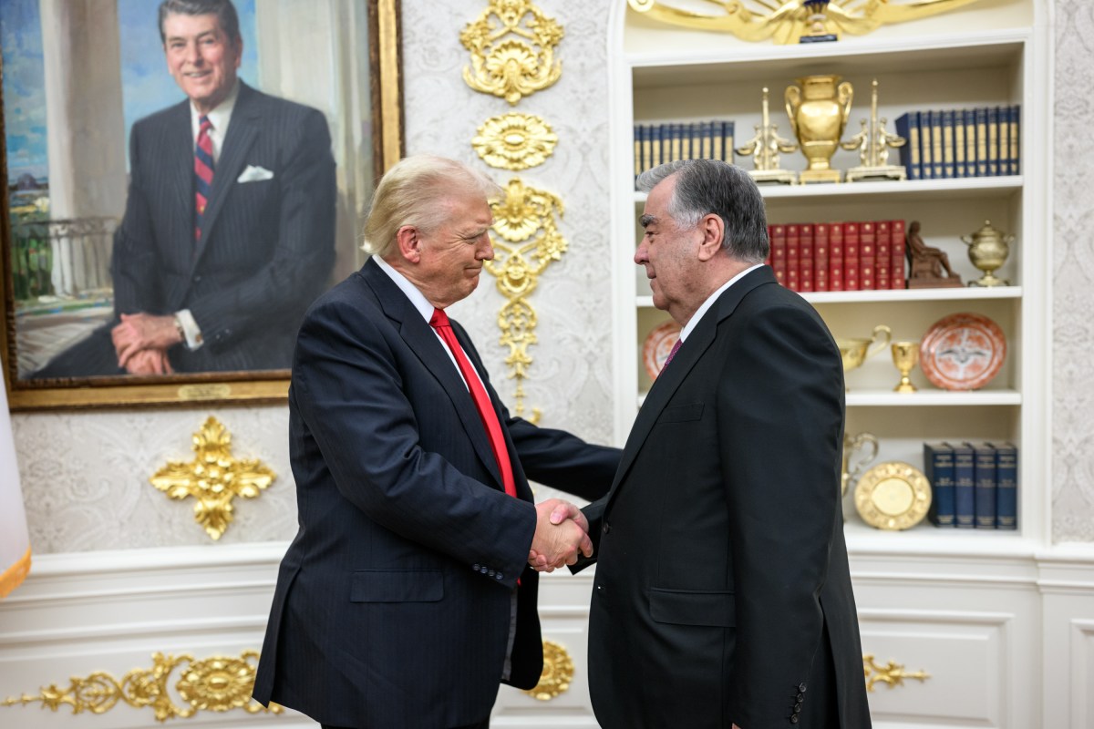President Donald Trump meets with the President of the Republic of Tajikstan Emomali Rahmon in the Oval Office before a dinner with other C5 Central Asian leaders, Thursday, November 6, 2025. (Official White House Photo by Daniel Torok)
