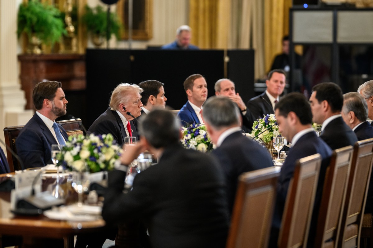 President Donald Trump hosts a dinner with leaders of C5 Central Asian countries in the East Room of the White House, Thursday, November 6, 2025. (Official White House Photo by Daniel Torok)