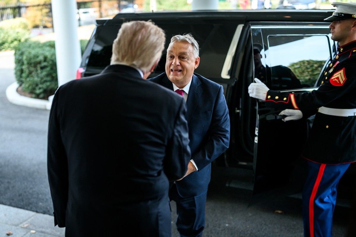 President Donald Trump greets Prime Minister Viktor Orban of Hungary at the West Wing Lobby of the White House, Friday, November 7, 2025. (Official White House Photo by Daniel Torok)