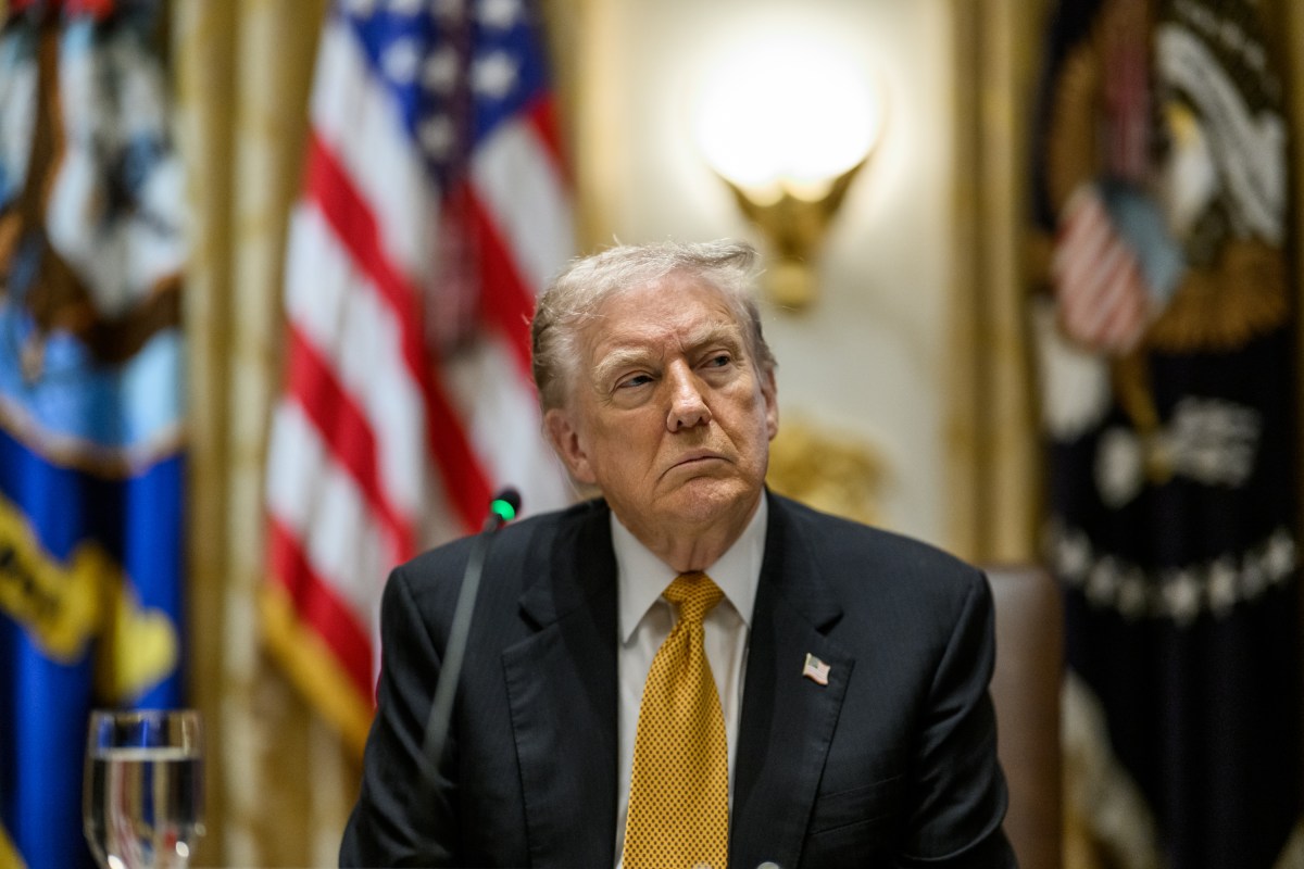 President Donald Trump hosts a bilateral lunch meeting with Hungarian Prime Minister Viktor Orban in the Cabinet Room, Friday, November 7, 2025. (Official White House Photo by Daniel Torok)