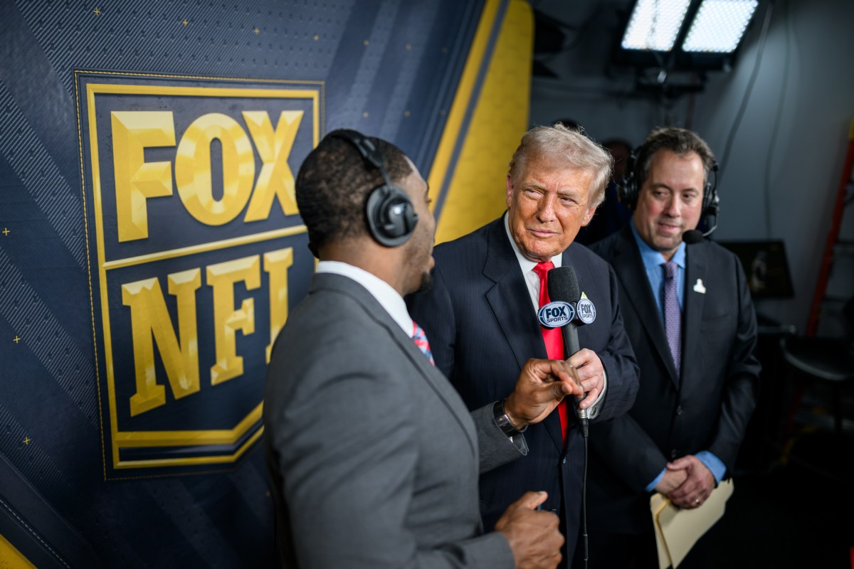 President Donald Trump calls the game alongside Kenny Albert and Jonathan Vilma in the Fox NFL broadcast booth as the Washington Commanders take on the Detroit Lions at Northwest Stadium in Landover, Maryland, Sunday, November 9, 2025. (Official White House Photo by Daniel Torok)