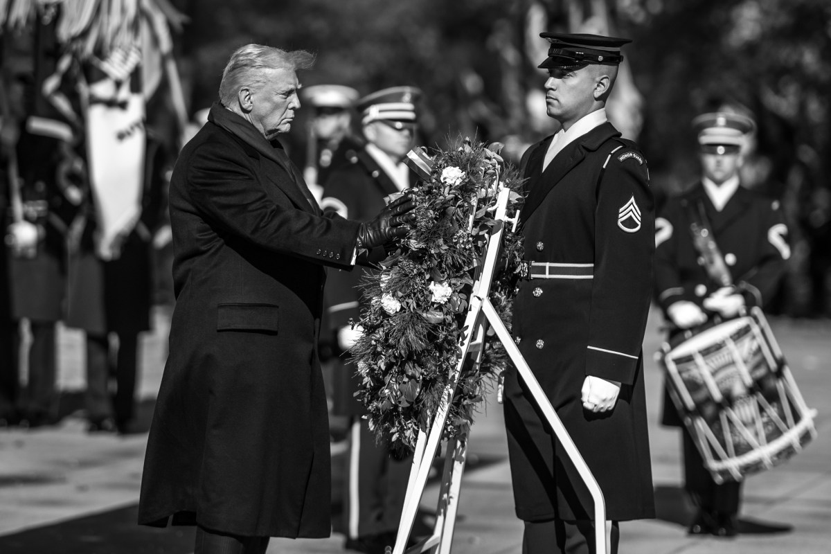 President Donald Trump participates in a wreath-laying ceremony at the Tomb of the Unknown Soldier in observance of Veterans Day, Tuesday, November 11, 2025, at Arlington National Cemetery in Arlington, Virginia. (Official White House Photo by Daniel Torok)
