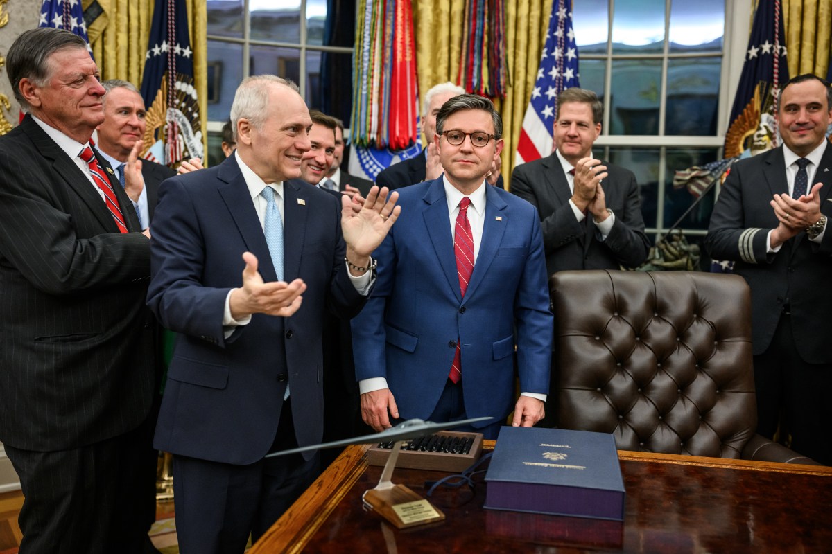 Speaker of the House Mike Johnson, Crypto Czar David Sacks, and financial executives await the arrival of President Donald Trump in the Oval Office, Wednesday, November 12, 2025. (Official White House Photo by Daniel Torok)