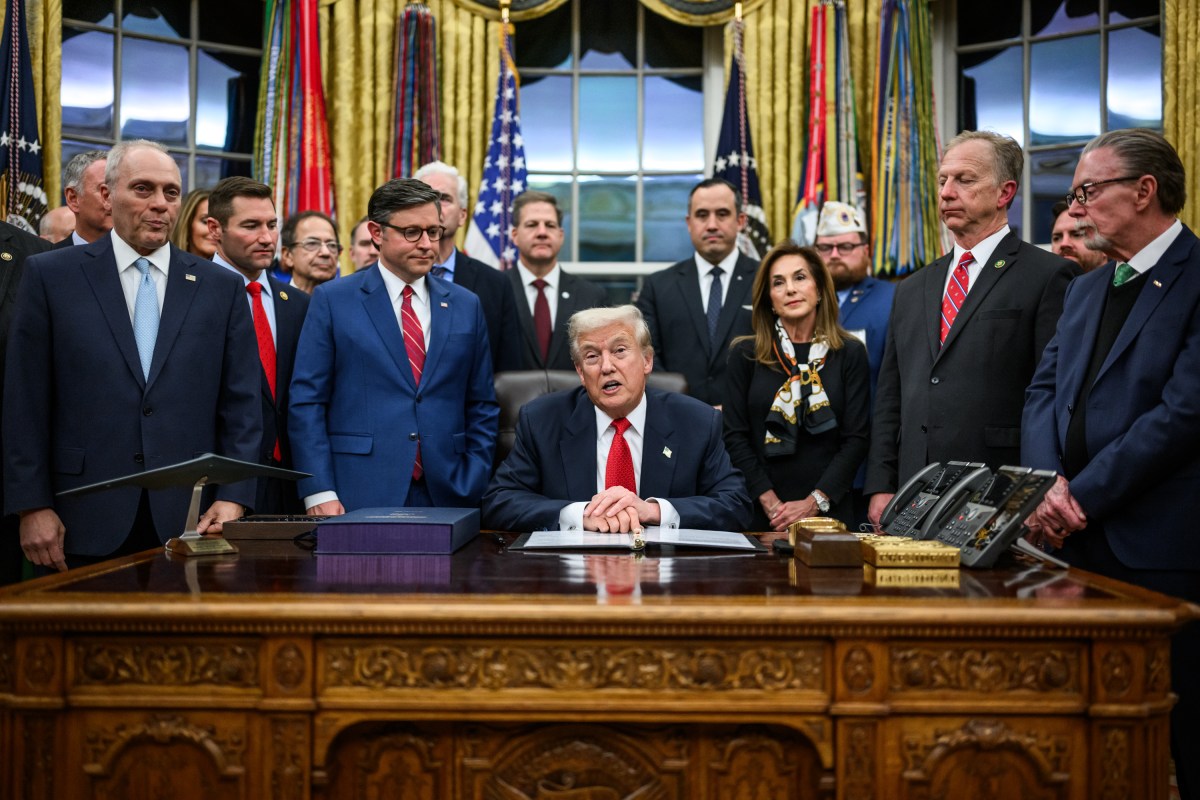 President Donald Trump delivers remarks before signing the funding bill from Congress that reopens the government, Wednesday, November 12, 2025, in the Oval Office. (Official White House Photo by Daniel Torok)