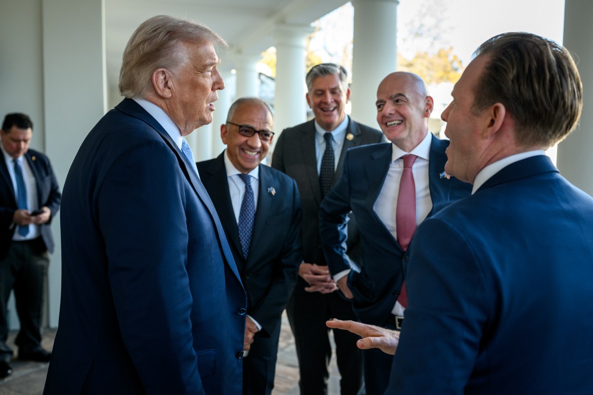 President Donald Trump speaks with Andrew Giuliani, FIFA President Gianni Infantino, FIFA senior adviser Carlos Cordeiro, and Rep. Darin LaHood (R-IL) outside of the Oval Office after meeting with the White House Task Force on the 2026 FIFA World Cup, Monday, November 17, 2025. (Official White House Photo by Daniel Torok)