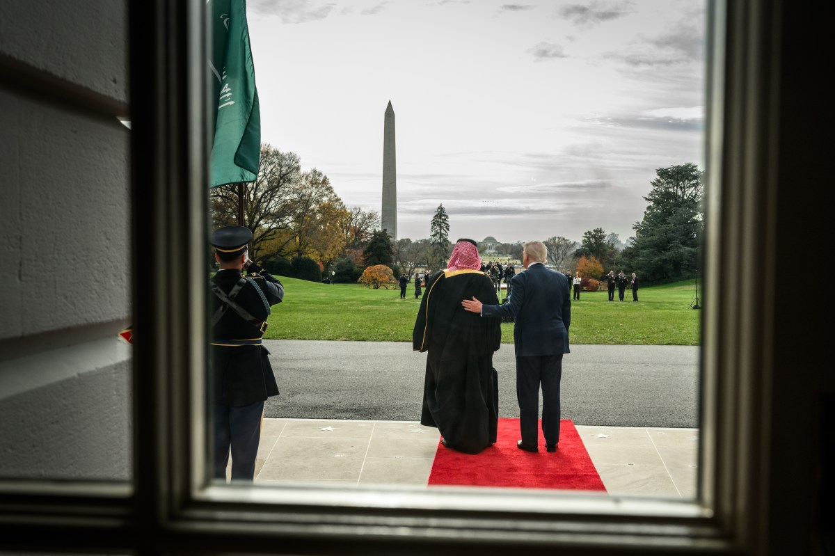 President Donald Trump welcomes Crown Prince and Prime Minister Mohammed bin Salman Al Saud of Saudi Arabia at the South Portico of the White House, Tuesday, November 18, 2025. (Official White House Photo by Joyce N. Boghosian)