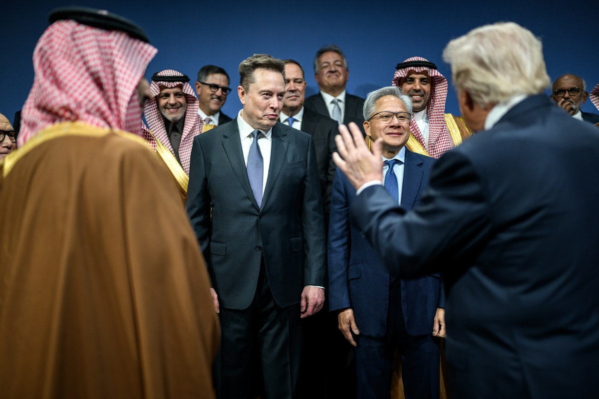 President Donald Trump and Crown Prince and Prime Minister Mohammed bin Salman Al Saud of Saudi Arabia speak with Elon Musk, Nvidia CEO Jensen Huang and other business leaders at the U.S.-Saudi Investment Forum, Wednesday, November 19, 2025, at the John F. Kennedy Center for the Performing Arts in Washington, D.C. (Official White House Photo by Daniel Torok)