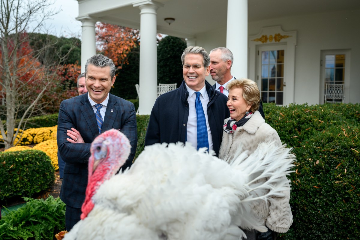 President Donald Trump and First Lady Melania Trump participate in the annual ceremony to pardon the national Thanksgiving turkeys, Tuesday, November 25, 2025, in the White House Rose Garden. (Official White House Photo by Daniel Torok)