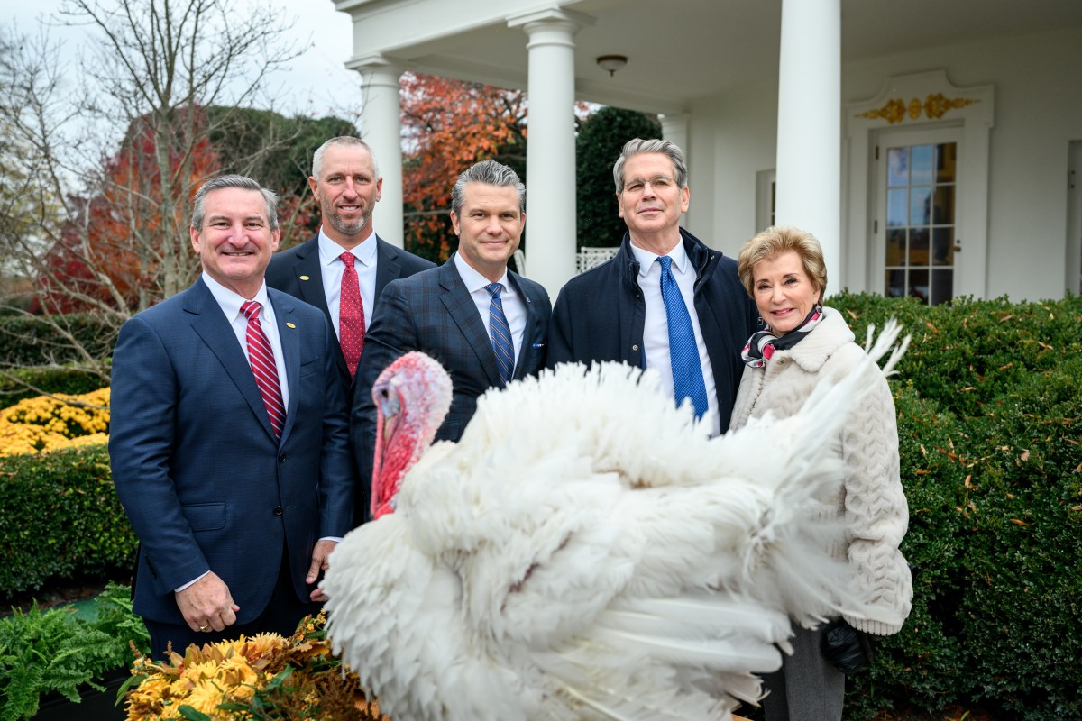 President Donald Trump and First Lady Melania Trump participate in the annual ceremony to pardon the national Thanksgiving turkeys, Tuesday, November 25, 2025, in the White House Rose Garden. (Official White House Photo by Daniel Torok)