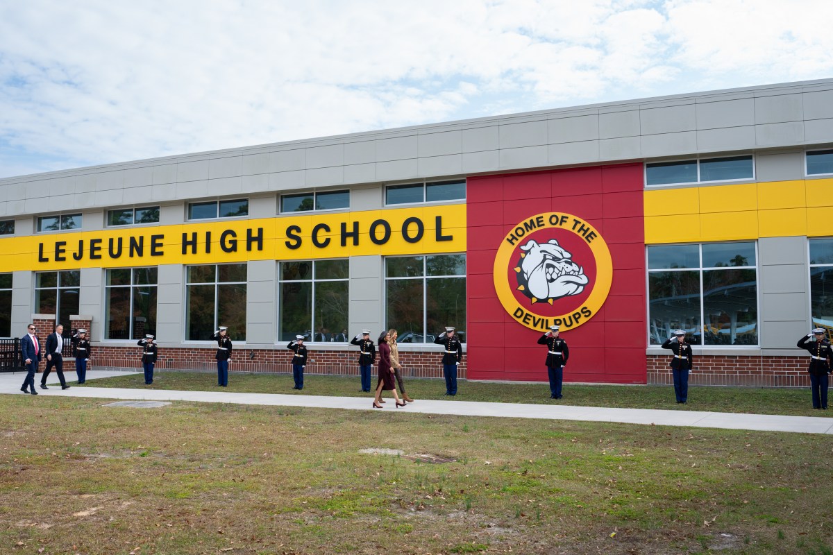 First Lady Melania Trump and Second Lady Usha Vance spend time with military members and their families to show appreciation for those who serve this holiday season at Camp Lejeune, NC and MCAS New, River, NC, Wednesday, November 19, 2025.  (Official White House Photo by Andrea Hanks)