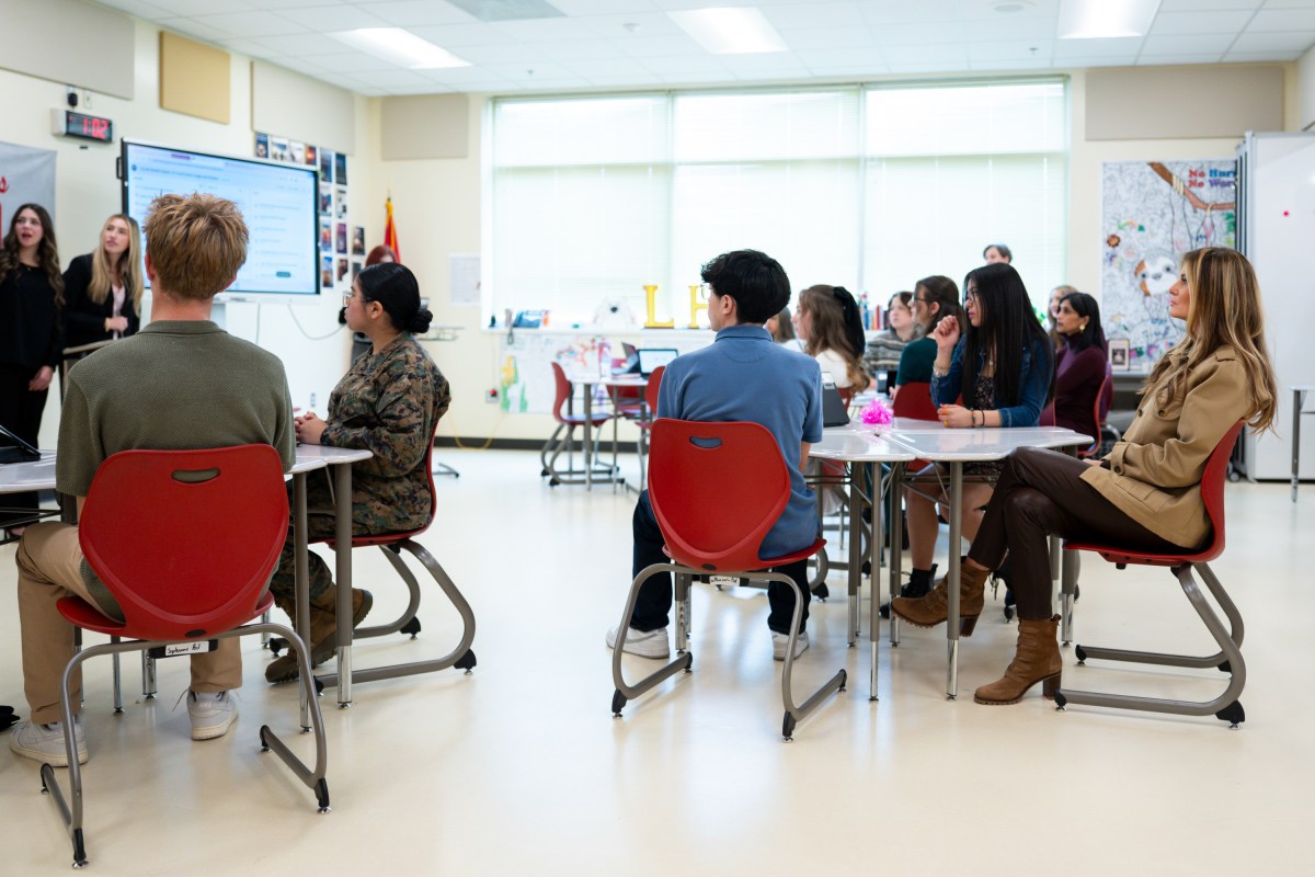 First Lady Melania Trump and Second Lady Usha Vance spend time with military members and their families to show appreciation for those who serve this holiday season at Camp Lejeune, NC and MCAS New, River, NC, Wednesday, November 19, 2025.  (Official White House Photo by Andrea Hanks)